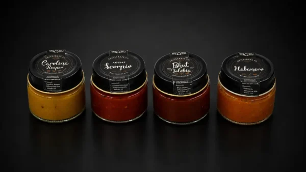Chili paszta csilipaprika krém üvegekben – Chilli Baja